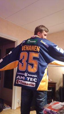 Orienteer, drummer/percussionist and ice hockey fan 💪 Kind of a coffee addict too