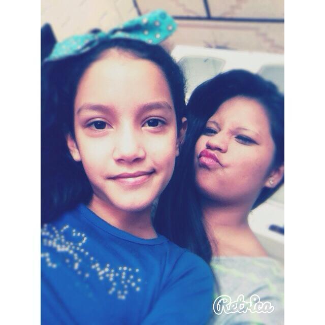 adriananicoll12's profile picture. 