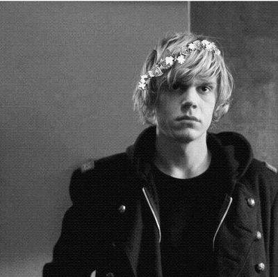 I mainly post photos connected to American Horror Story Fan account (follow back)