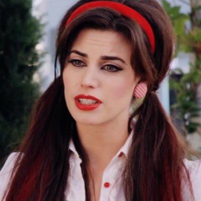 Granny wants me to be just like her, but why? I want to live my own life and figure out who I really am {#Single | Soft spot for Red Cricket | S1Descriptive RP}