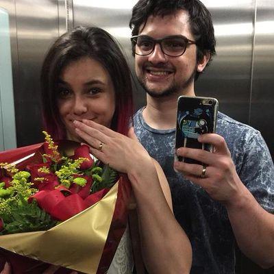 NenhaszJr's profile picture. Um FC dos nenhos! Amo eles! #GDN1M ❤  #nenhagravida!  Homenagem a @Nenhasz eo @Omp404 ❤ baixem o App do canal! Só procurar casal de nerd e vai aparecer! Boli!