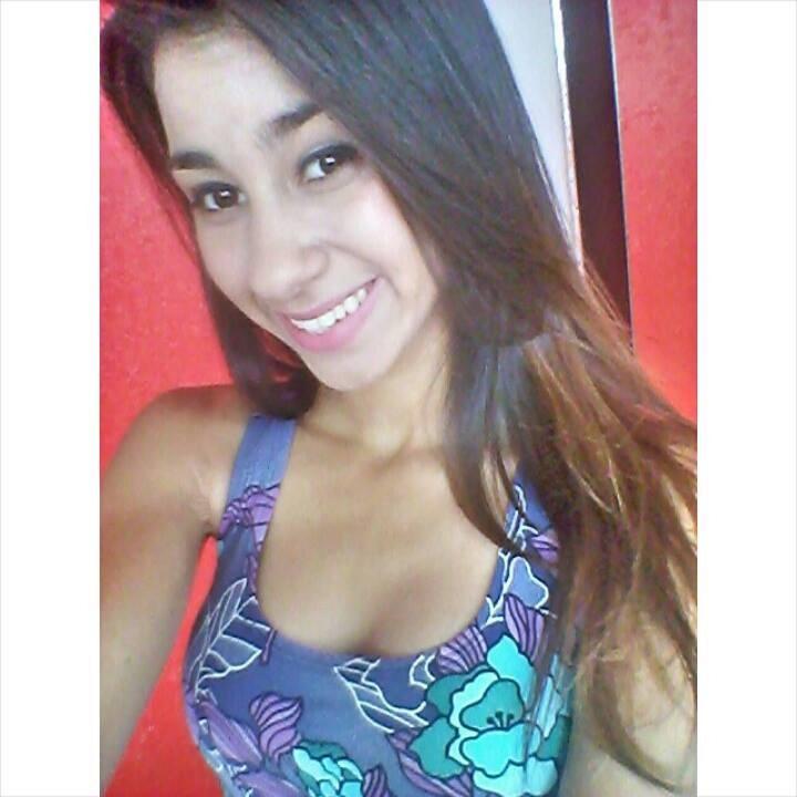 Nem tudo é como queremos e eu aprendi isso da pior maneira.Ultimamente, eu venho me cansando de tudo e todos.