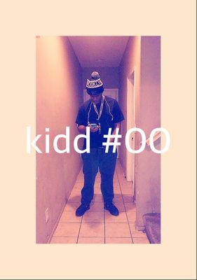 young king just trying to make it anyway possible nigga im cali made cali raised but vegas paid