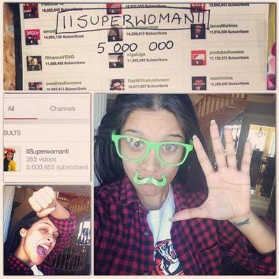 @IISuperwomanII We don't trip, we don't slip we never skip we don't fear we only spread cheer #TeamSuper❤ (I am also a Swifty and I❤Divergent and yt)