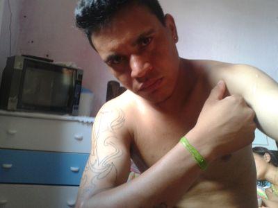 ef5758fcd340404's profile picture. 