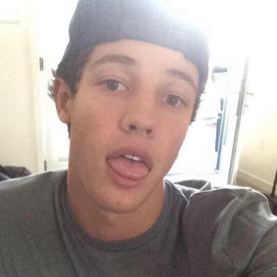 FOLLOW AND TWEET @weakcameron PROOF