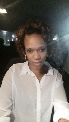 Bundles2Billion's profile picture. Trying to turn bundles into billions. Dream Chasing. Future Salon Owner!