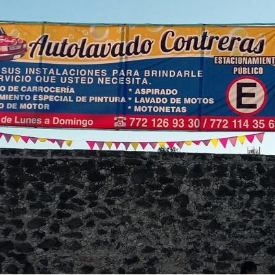 Tu auto impecable Casi frente al salón social