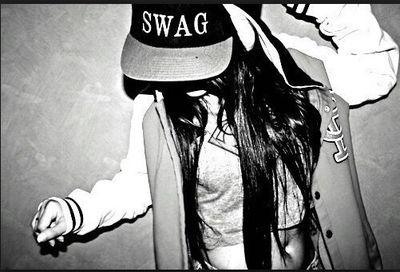 malubravo18's profile picture. malena bravo 2015