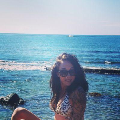 CompulsiveGRL's profile picture. 