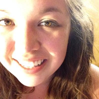 SU Sophomore. PNW native with zero plans of leaving. Lead yourself; take baby steps.