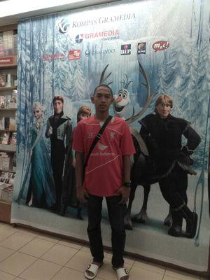 doni_ekaswarai's profile picture. milioner muda adalah impianku