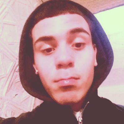 Danny Reyes
gsc#6
baseball basketball life
mariens is life just wait