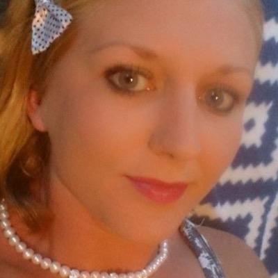 MelHall8's profile picture. ♥️ “Imperfection is beauty, madness is genius and it's better to be absolutely ridiculous than absolutely boring.” ♥️