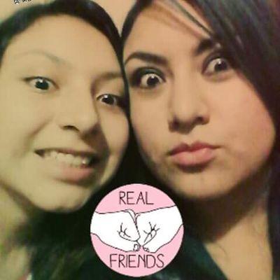 Me gusta 1D, 5SOS, Little Mix, Ed Sheeran y el anime.