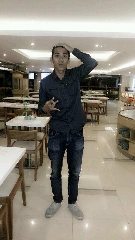 Life isn't about what happening to you,but life is about how u can handle what happening to you