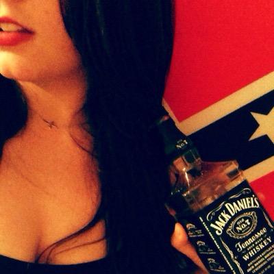 Sweet as a Georgia peach. Strong as a 5th of whiskey. I control 1500 lbs animlas, your scrawny ass don't scare me. #BarrelRacer #Dawgs #ATLBraves Avi is me
