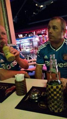 ade_cairns's profile picture. 