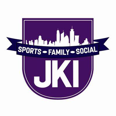 Co-ed Sports & Social Group. Focusing on health, wellness, community outreach and kickball!!