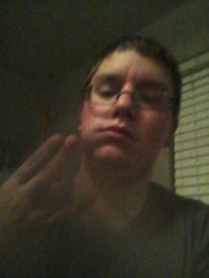 chaw_vines's profile picture. I like to dip