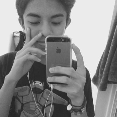 yuungblood's profile picture. kills me, how you love me then you cut me down