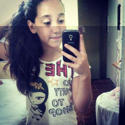 A vida me ensinou a nem ganhar e nem perder mais procurar evoluir
:3