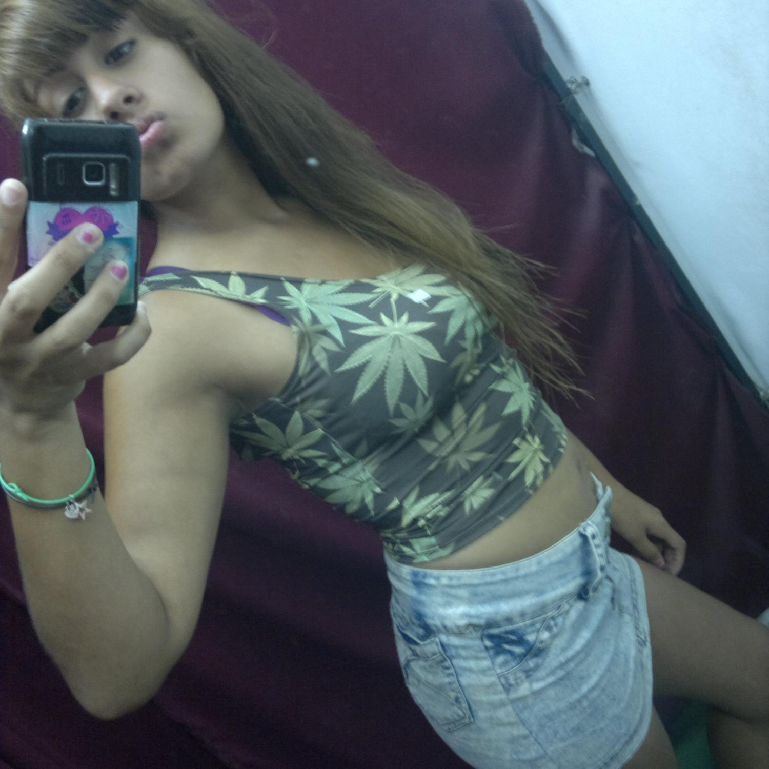 Busco un amor, amor que nunca encontré pero lo sigo buscando! ♥ .....Seguime & Te Sigo! :)