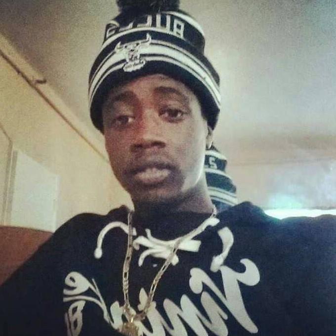 Booking/Features Hit My Gmail eshawn212@gmail.com Aka LilEazy Im From Sc BackStreet B-Ville Cornerboyz Dha Squad!! !! Free All My Bros❗️5⬆️⬆️
