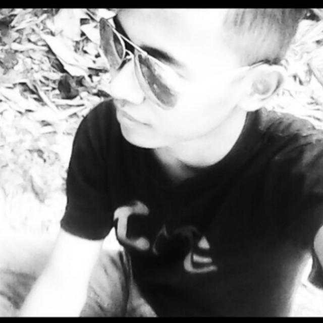 ikhlas mema'afkan adaLah cara terbaik menenangkn hati..#hey…follow me follbaCk?..just mention.
IG:mukhlis_fuadi
bbm: 59D91C9C