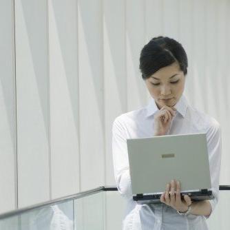 ネットビジネスで副収入を手にしたい方にとても役に立つ情報をツイートしていきますね。フォロー＆RTしてくれると嬉しいです。