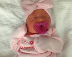 I'm Emma Claire Cullen and I'm a baby and my mommy is esme and Daddy is Carlisle and brothers Edward, jasper, Emmett sisters, Alice, Bella, Rosalie niece nessie