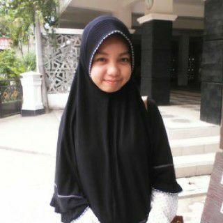 Mahasiswi Tarbiyah. Pend.Agama Islam,  UNHASY'11. lahir di Pontianak 1 Februari 1993, Alumni @smanda_ptk