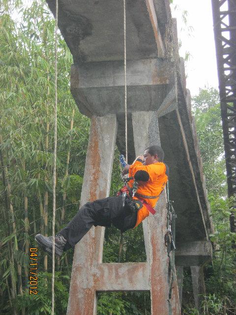 LempoxxAle's profile picture. Gunakan tangan kita untuk membantu,Bukan meninju..!!!