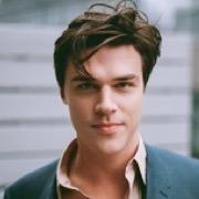 Ray Barker Berry. Future Broadway star. Gold star and superhero fanatic. The most talented person you'll ever meet. [Genderbent!Rachel, RP]