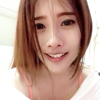 Sukanya20909328's profile picture. LINE  auy1992august 
เล่นไม่ค่อยเป็นเลย...