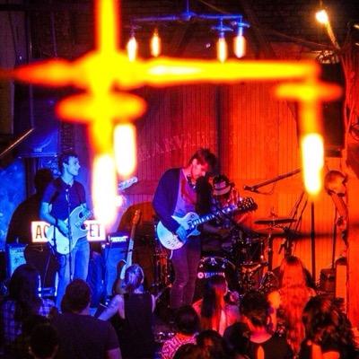 Fan account for LA's best alt-rock band The Active Set!! ❤️❤️ NEW MUSIC -- https://t.co/9uxlG9n78z