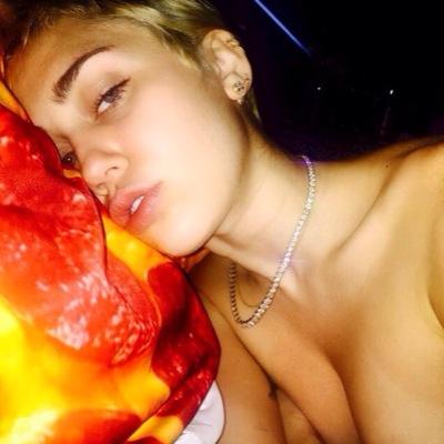 follow @justinskittyy
