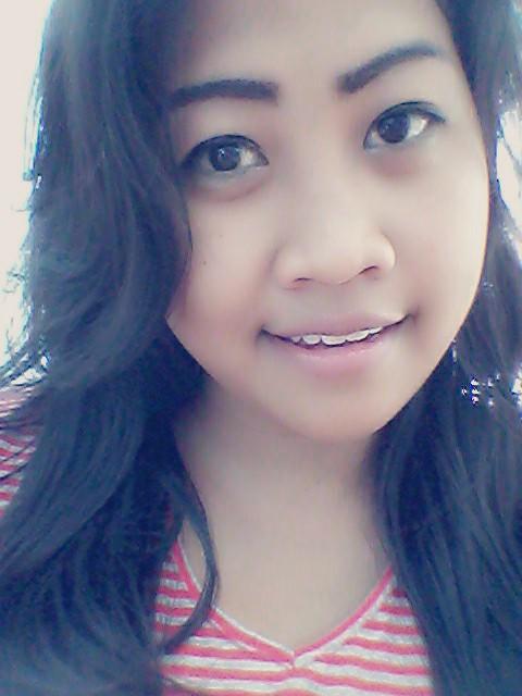 diindapahpoh's profile picture. My name is DindaSukma♠// 19june95//  mom dad and fam's♥penyemangatku //