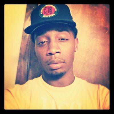 Ha, & we blazin that amazin, smoke so much, niggaz swear we be cravin, get stupid dumb high, start fuckin up rotation, but that's how it is when u p4 stationed!