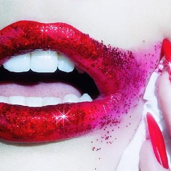 Help prevent #cervicalcancer by sharing your lipstick #SmearForSmear selfie ツ