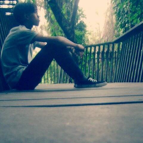 Valen♥ | Music is everything ♪ | WNC_Official | Soundcloud : robertomarioo