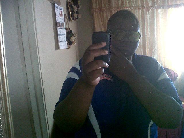 major_tshwarelo's profile picture. Child of god :prasing him with love and peace