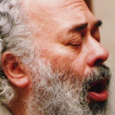 Rebbe Shlomo Carlebach was more than a brilliant entertainer, scholar, performer, and masterful composer, who reached out to millions, he was a friend to all