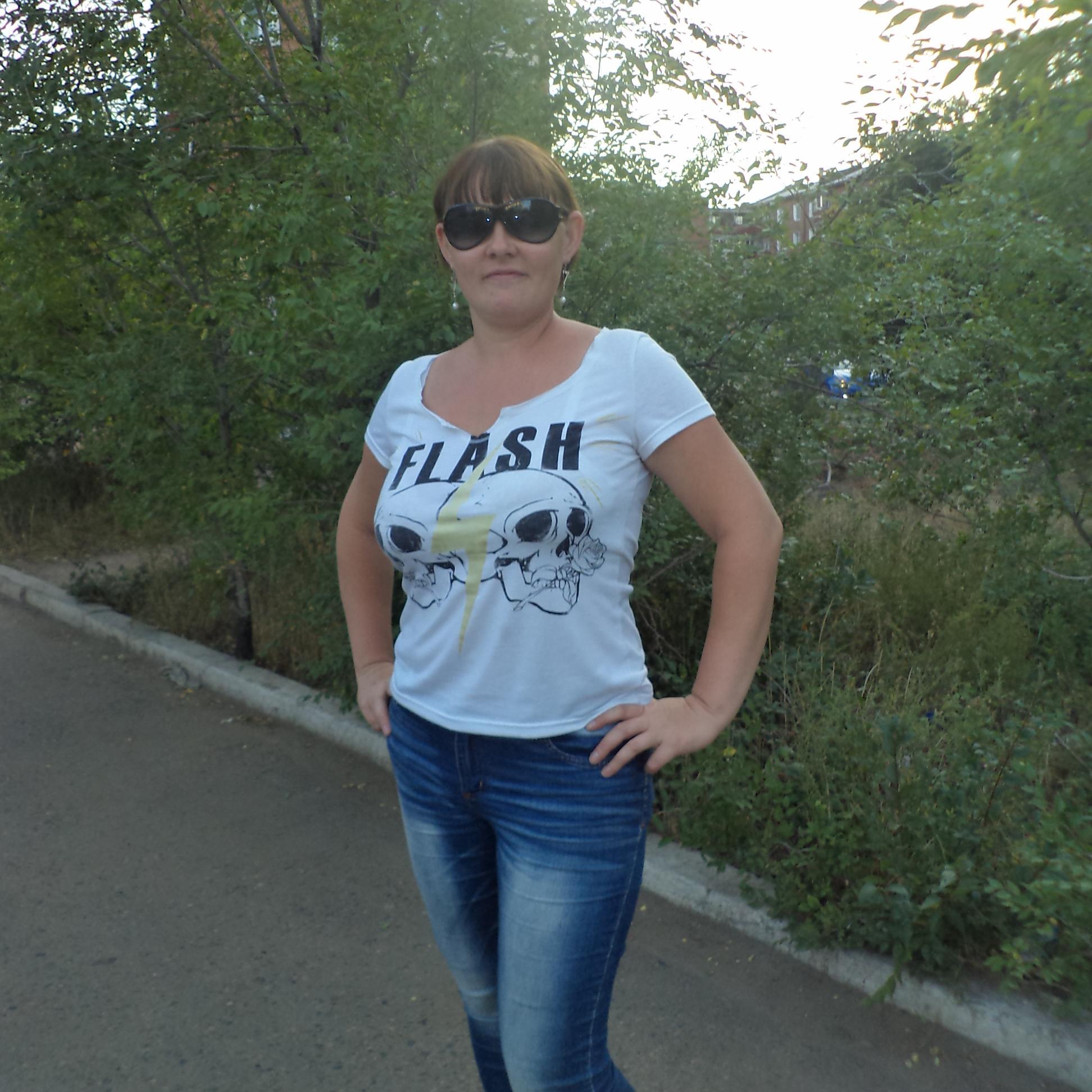 anastasiyapiks's profile picture. 