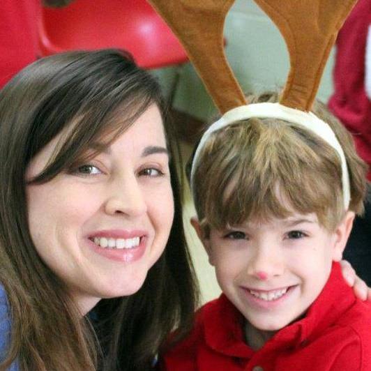 momto4laws's profile picture. 