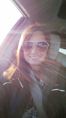Mother of 3, love music, hockey and my family!