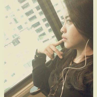 one word for describe my self is FUN| IG: rhiyarhia