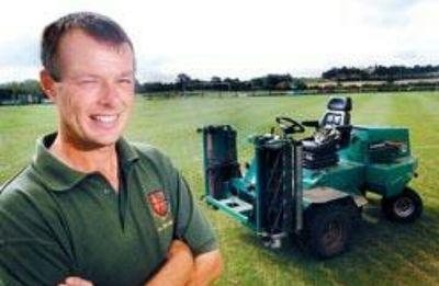 Derek Groundsman