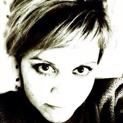 anarosalmagro's profile picture. 