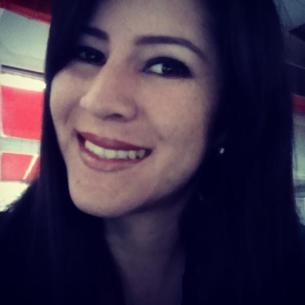 Usbista'07. T.S.U Comercio Exterior. Lectora Romantica. Amante a los rompecabezas. Be happy no matter the circumstances
